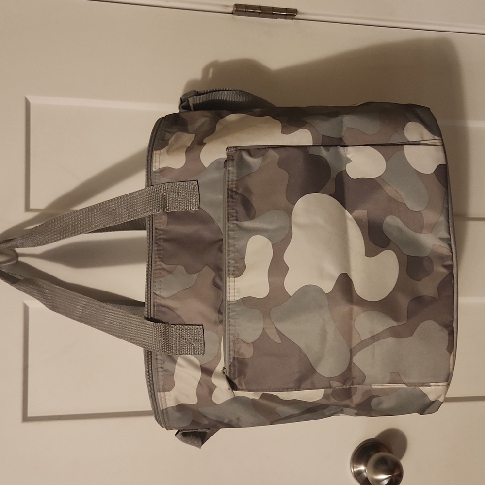 Thirty-one round about cooler